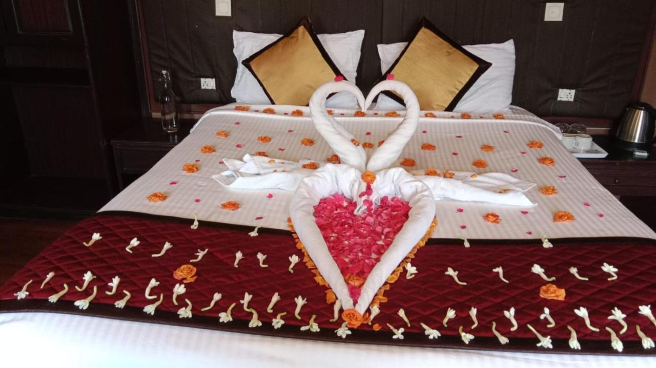 Singletree Resort, Мунар Екстериор снимка